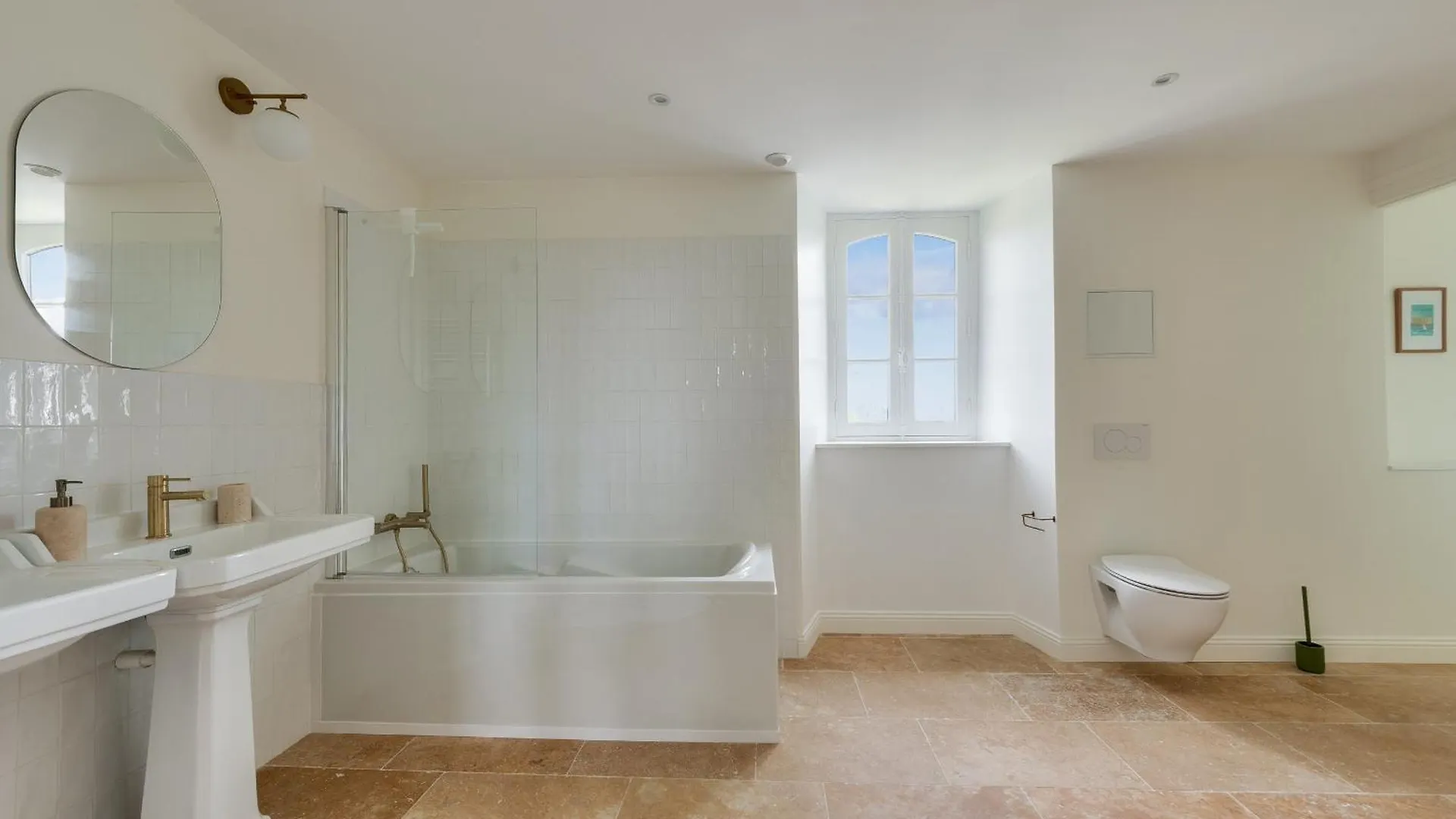 Holiday home Grande Maison Familiale Pour Un Sejour Terre-Mer Pleboulle