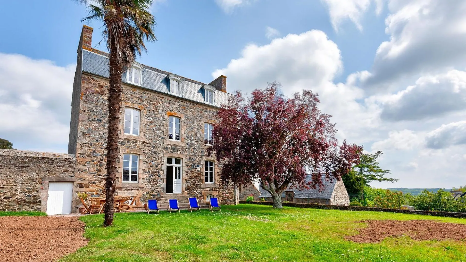 Holiday home Grande Maison Familiale Pour Un Sejour Terre-Mer Pleboulle France